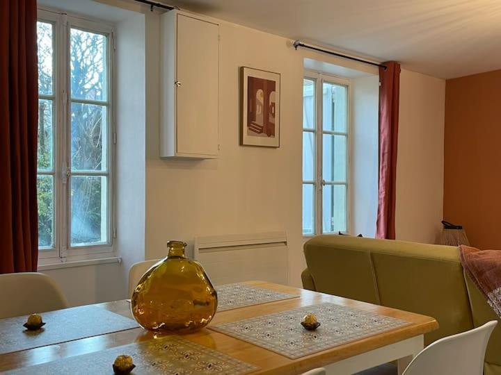 Comme Un Air De Provence A Blois Apartment Exterior foto