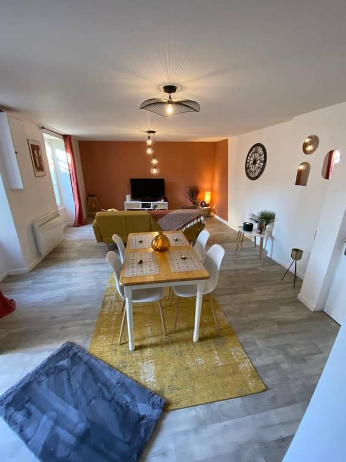 Comme Un Air De Provence A Blois Apartment Exterior foto