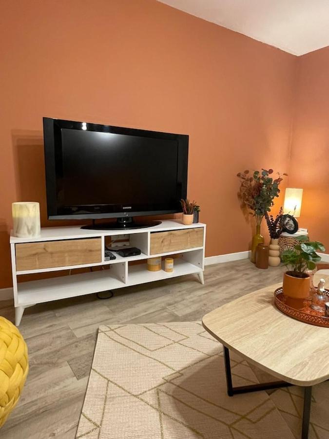 Comme Un Air De Provence A Blois Apartment Exterior foto