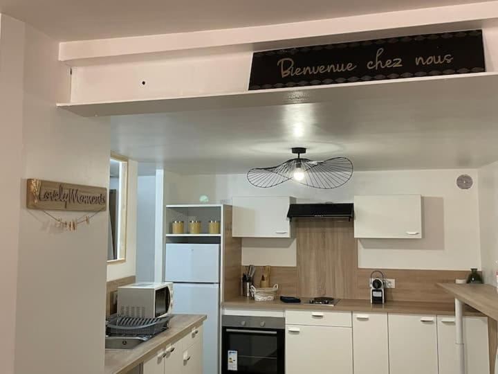 Comme Un Air De Provence A Blois Apartment Exterior foto